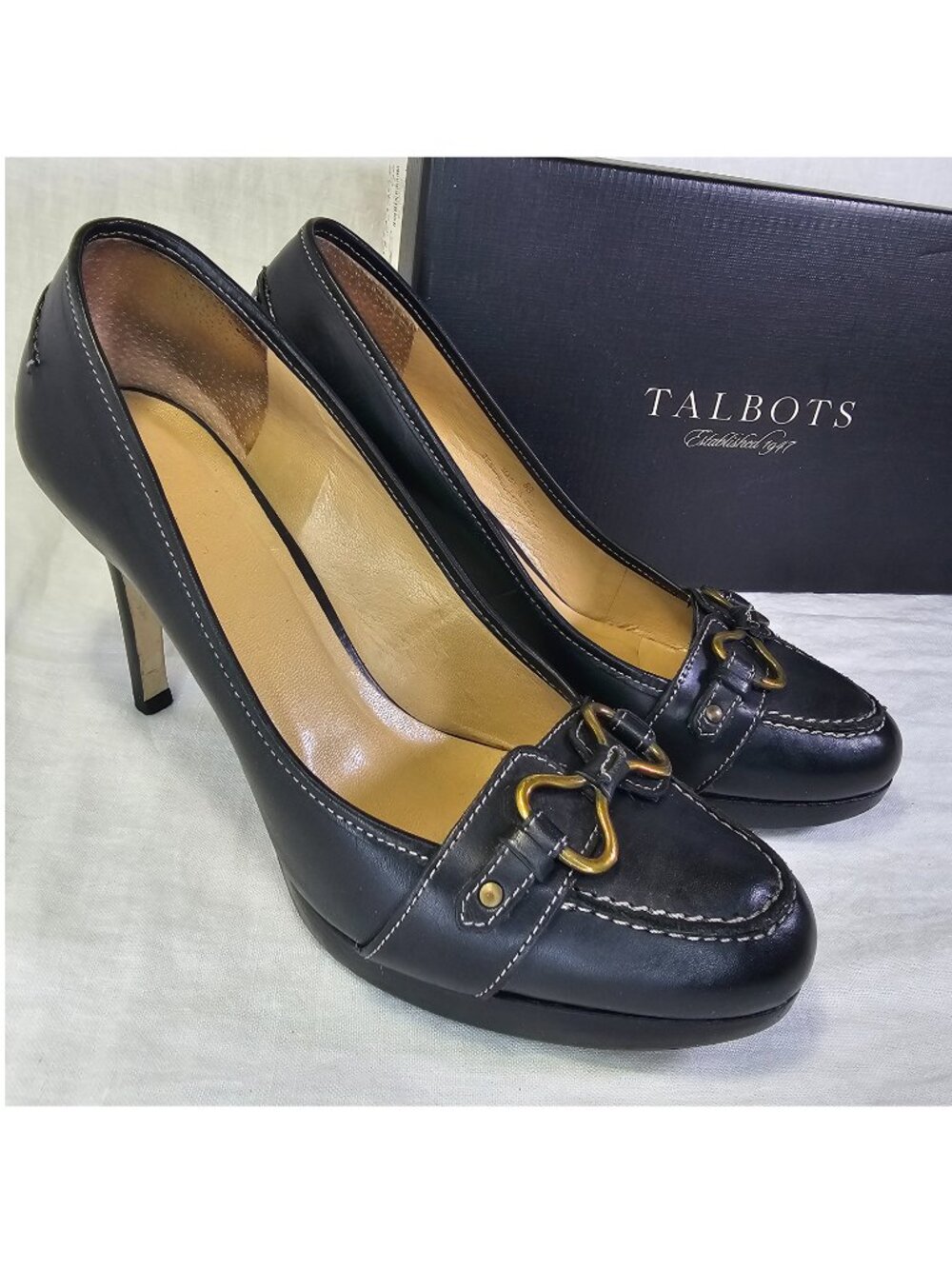 Vintage Talbots Adele Leather 3.75” Stiletto Heel Pumps w Buckle Detail 8M Black